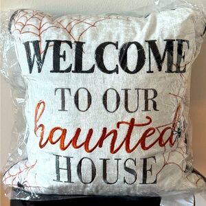 NEW. Lacourte Halloween Welcome Pillow. 20” X 20”. 🎃 🕷️